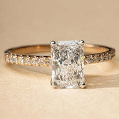 Étoilée Petite Pavé Radiante 1.30 CT