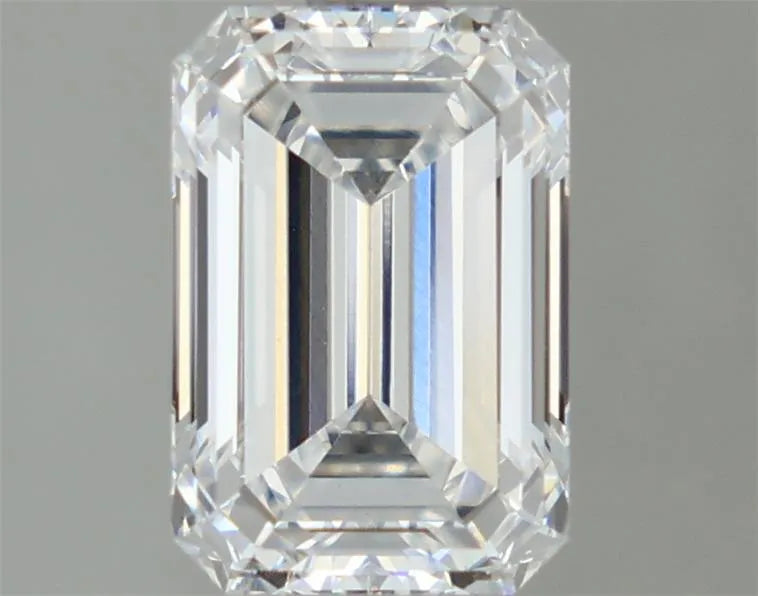 2.10ct Emerald Lab Grown Diamond (Colour D, Clarity VVS2, IGI Certified)