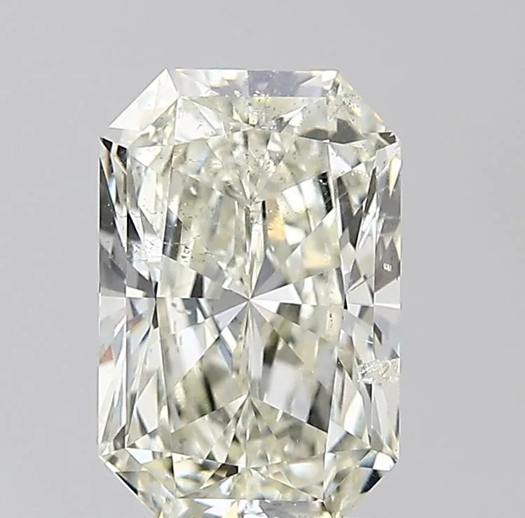 2.51ct Radiant Natural Diamond (Colour J, Clarity SI2, Cut VG, IGI Certified)