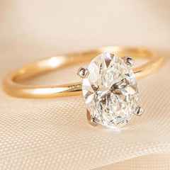 Armide Petite Solitario Oval 1.50 CT