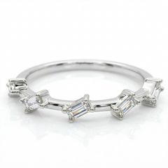 Baguette 5 Diamond Band (Alianza Baguette 5 Diamantes 0.50 CTW)