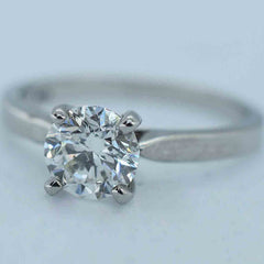 Avenue Solitario Redondo 1.01 CT