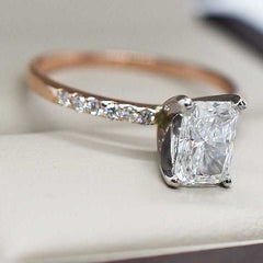 Étoilée Petite Pavé Radiante 1.20 CT