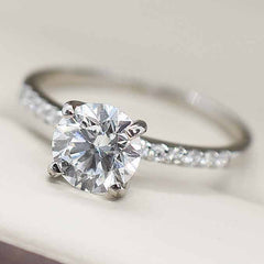 Étoilée Petite Pavé Redondo 1.30 CT