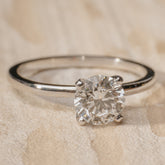 Armide Petite Solitario Redondo 0.80 CT