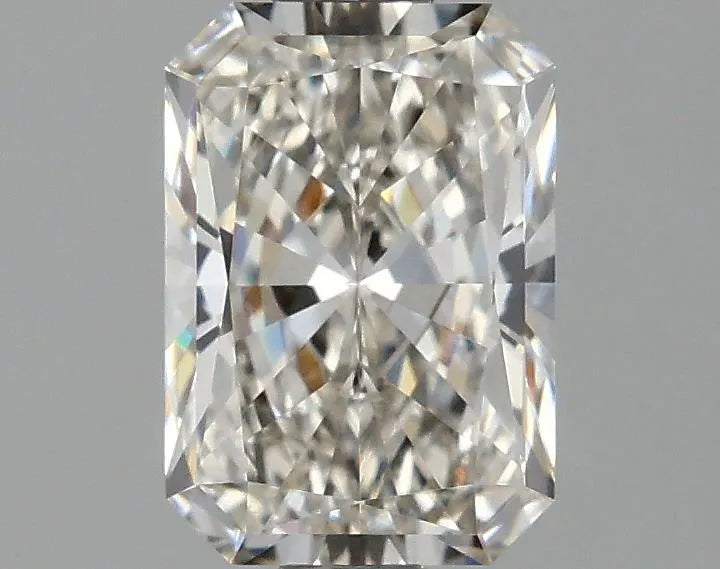 0.99ct Radiant Lab Grown Diamond (Colour H, Clarity VVS2, IGI Certified)