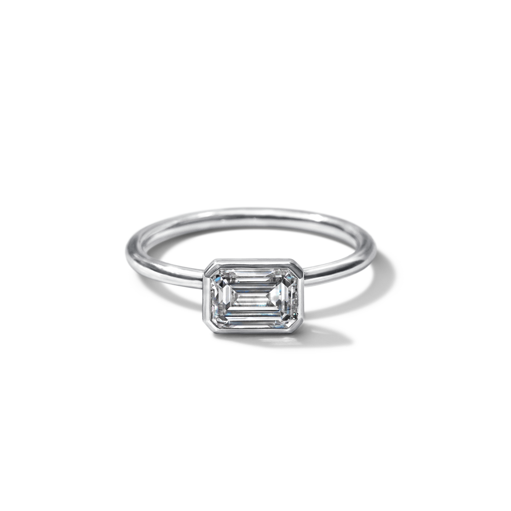 18K White Gold Platinum Emerald Bezel Diamond Engagement Ring