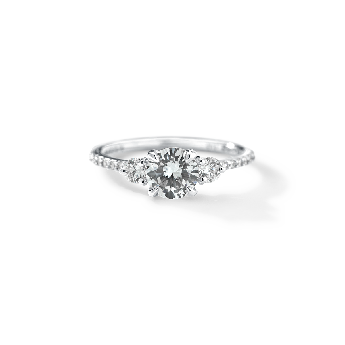 Notre Dame Pavé (Montura Diamantes Laterales y Pavé)