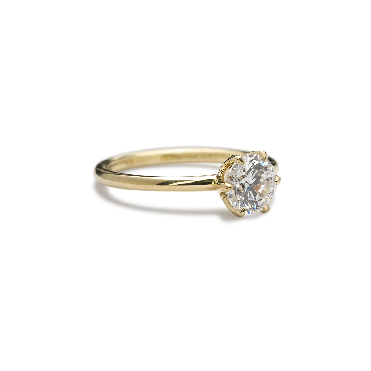 18K Yellow Gold Chispa Round Engagement Ring