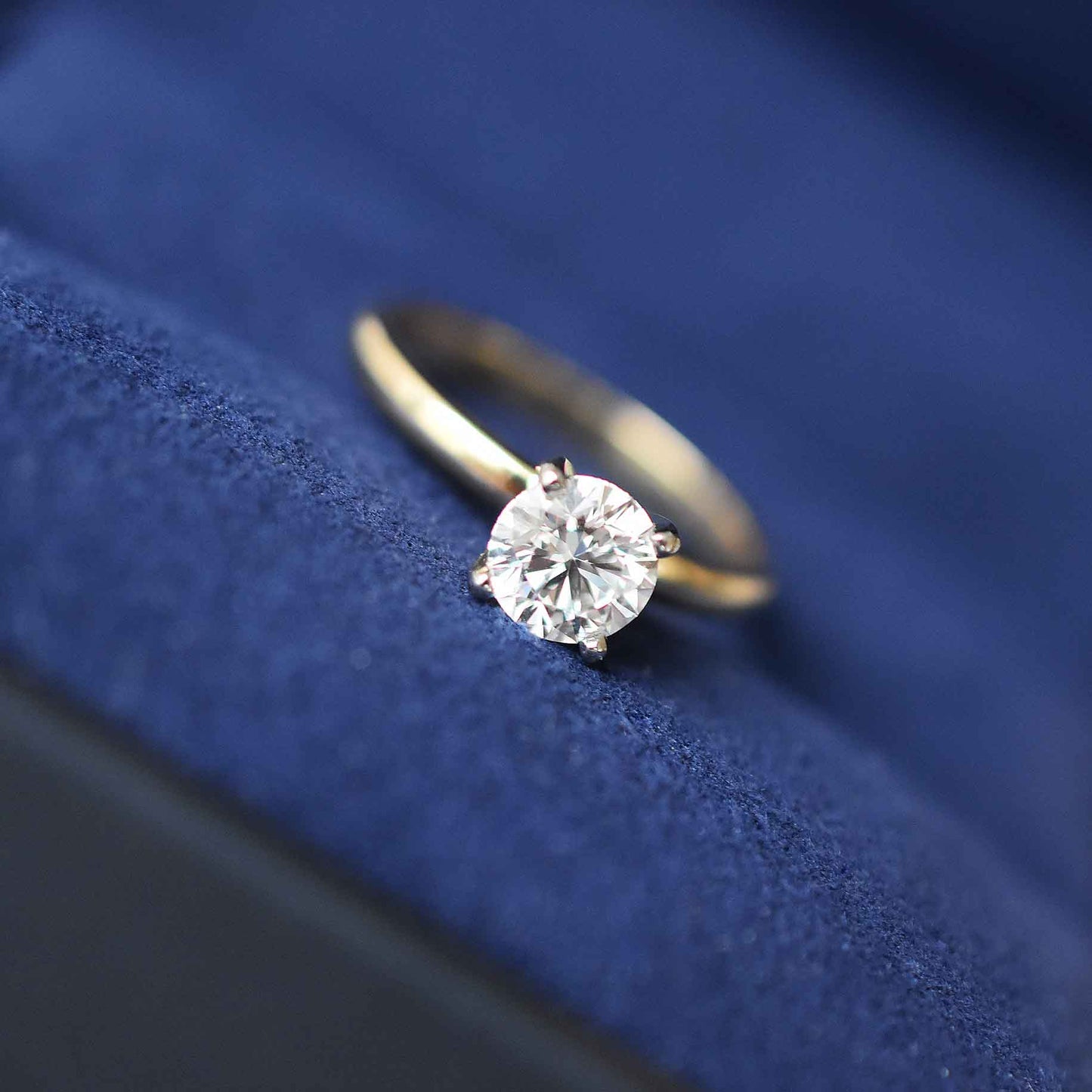 Armide Solitario Redondo 0.90 CT